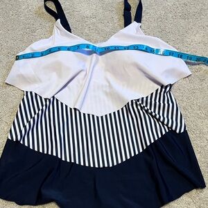 Womens Tankini Bathing Suit Top XL Blue White Stripe